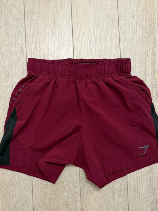 Gymshark Other - Gymshark Men’s Burgundy Training Shorts with Zip Pockets – Size XS